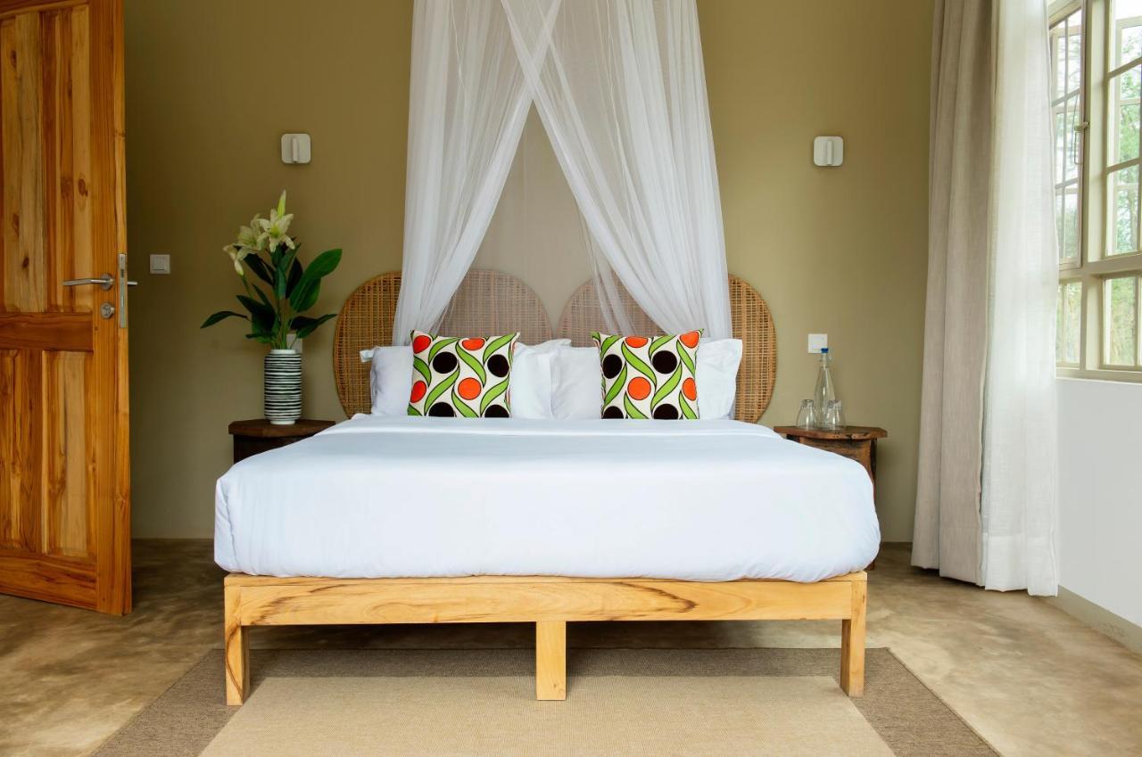 The Safari House Hotel Usa River Exterior photo